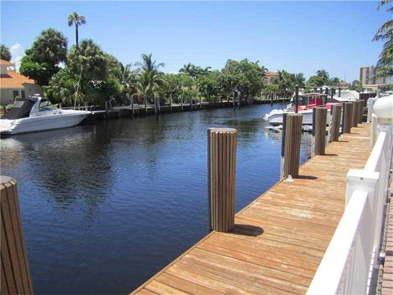 Primary Photo - 2020 Terra Mar Dr