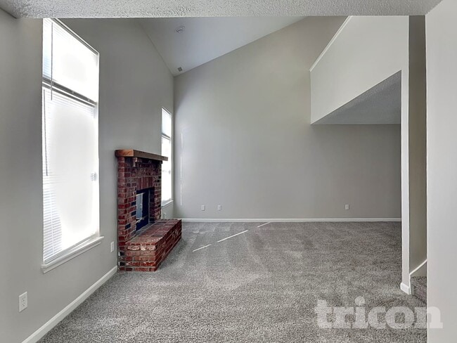 Foto del edificio - 10249 Cadogan Dr