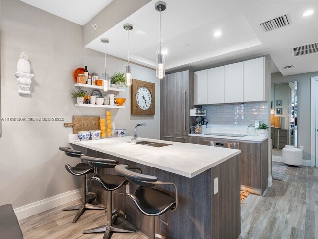 Foto del edificio - 801 S Miami Ave