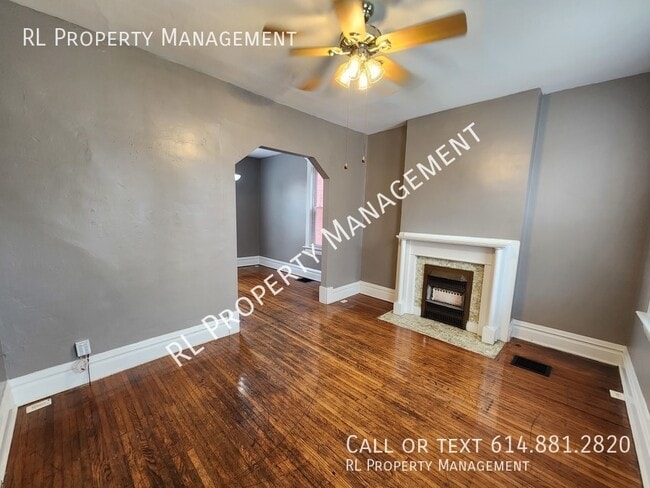 Building Photo - Charming 3 Bedroom 1.5 Bathroom home in Ol...