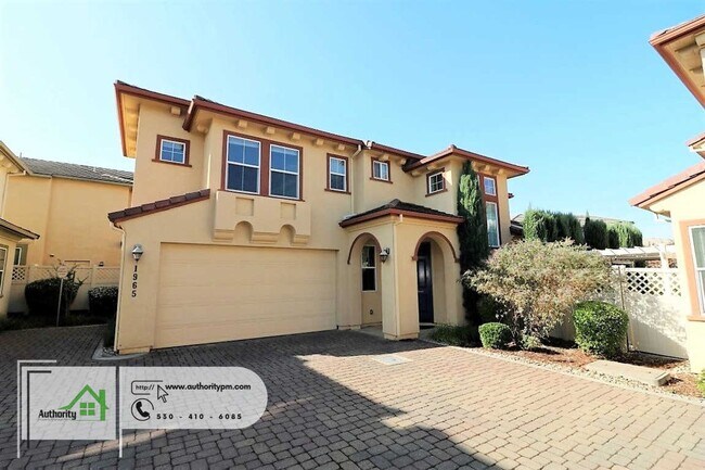 Building Photo - 1965 Salzburg trail, Gated Community. Sola...