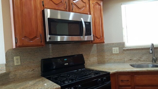 Foto del edificio - HEIGHTS AT WAILUNA - Single Family 3 bdrm,...