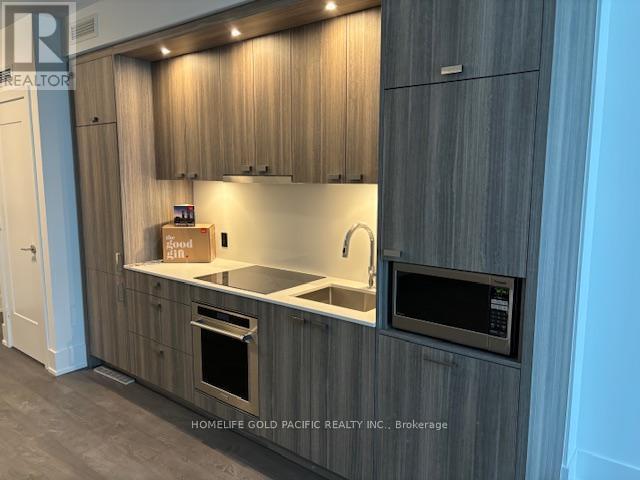 Photo du bâtiment - 480-1480 Front St W