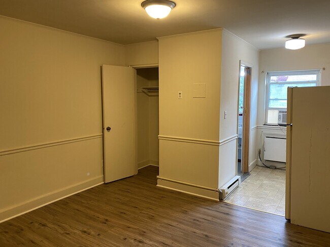 Building Photo - 1311 Seacobeck St