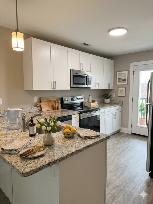 Building Photo - 524 26th Ave N