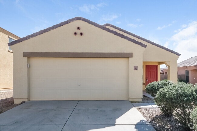 Building Photo - 1453 E Kelsi Ave