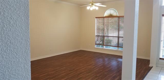 Foto del edificio - 1531 Chase Oaks Dr