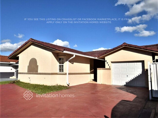Foto del edificio - 4711 SW 142nd Ct