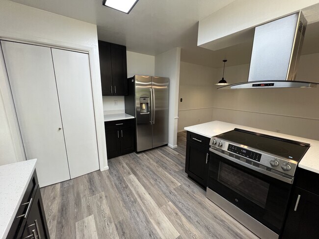 Foto del edificio - 4125 Apache Rd