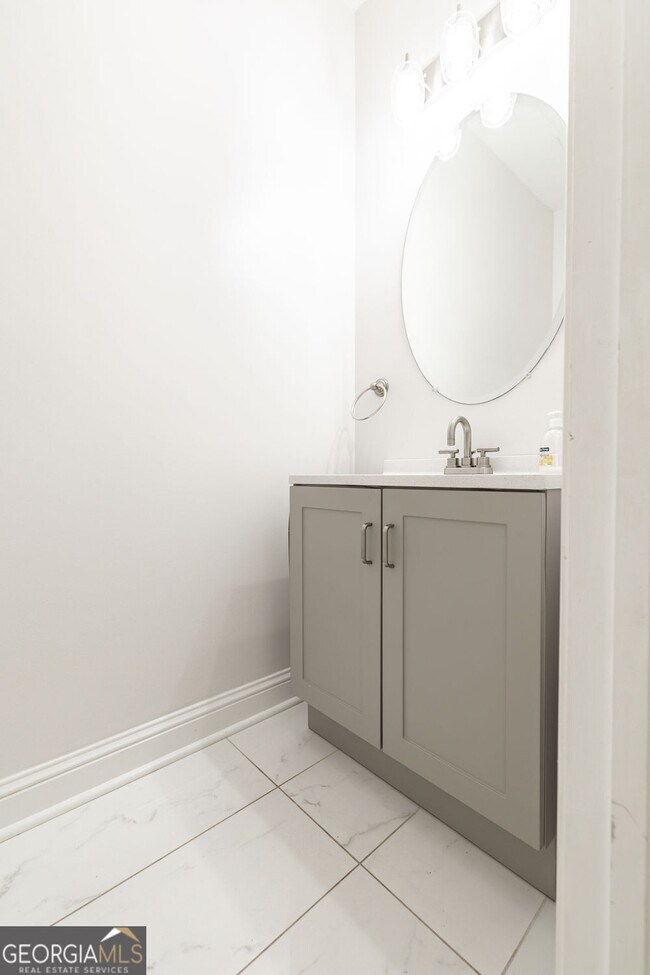 Foto del edificio - 2070 Cabela Dr