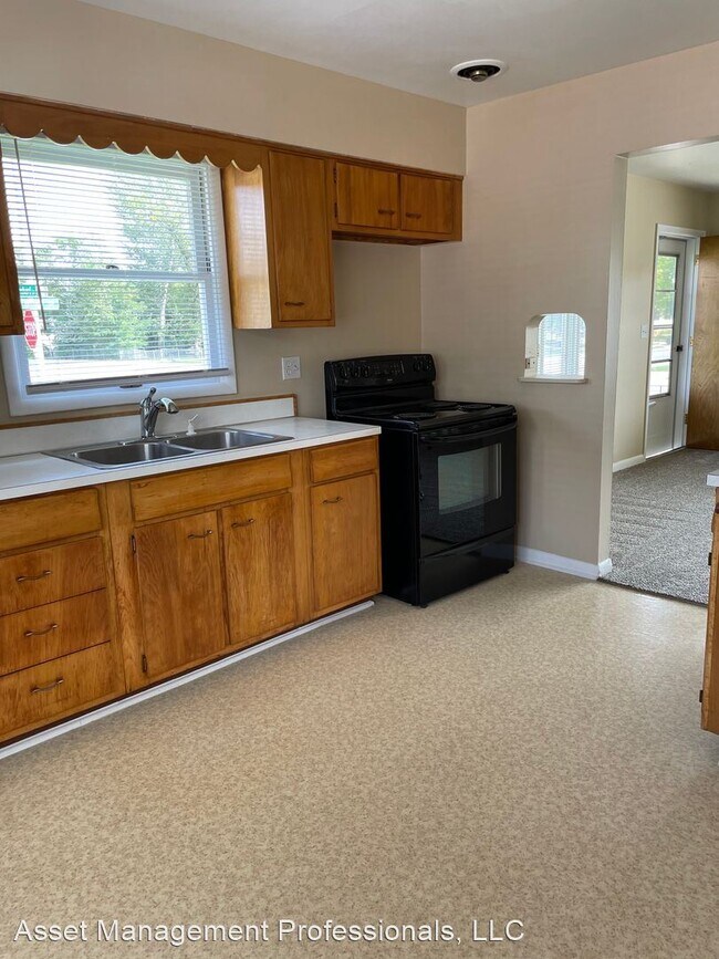 Building Photo - 3 br, 1 bath House - 4402 Phillip St
