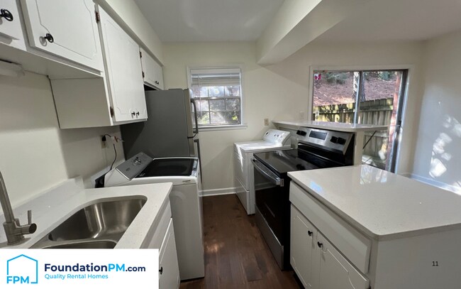 Foto del edificio - 5726 Quince Rd