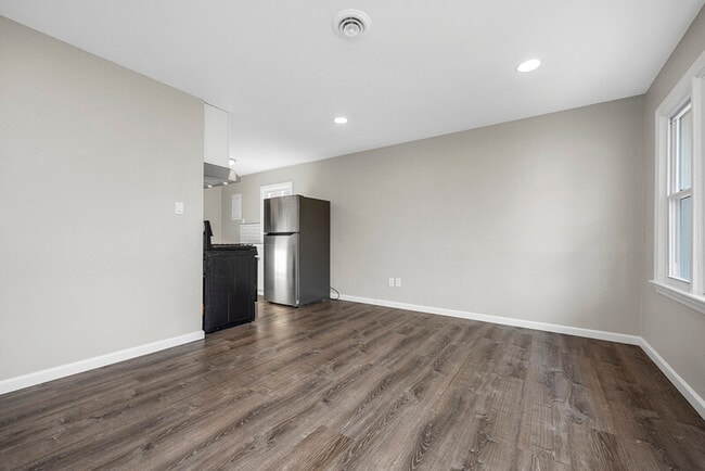 Foto del edificio - 3104 St Joachim Ln