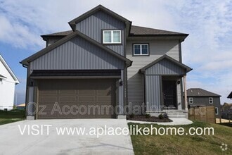 Building Photo - 4008 NW 95th Terrace