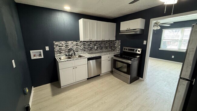 Foto del edificio - 2912 Harvard St