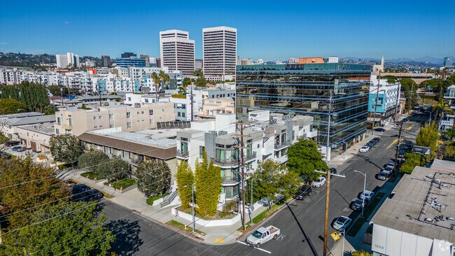 Exterior - 11321 Missouri Ave