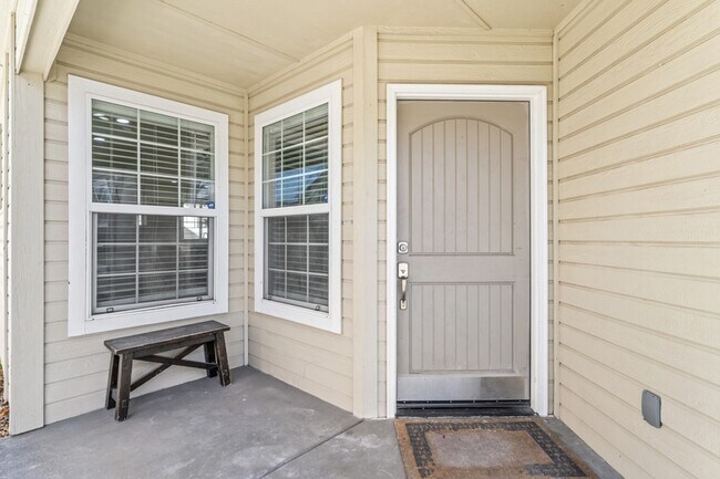 Building Photo - 12322 W Bridger Bay Dr