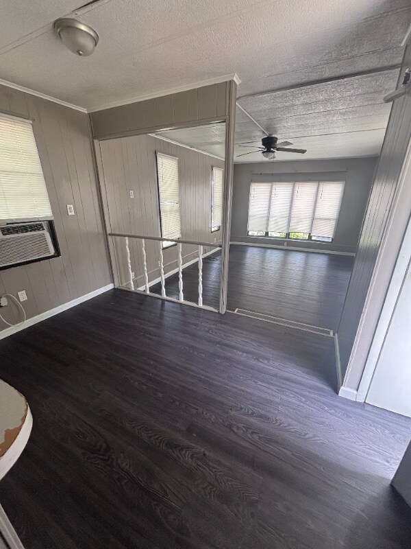 Foto del edificio - 2841 Mark Cir