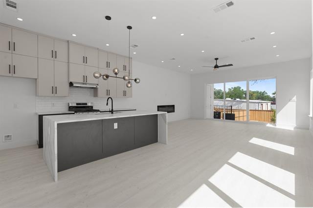 Foto del edificio - 1849 Pollard St