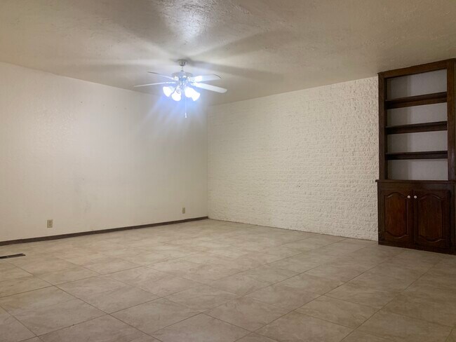 Foto del edificio - 2111 NW 117th St