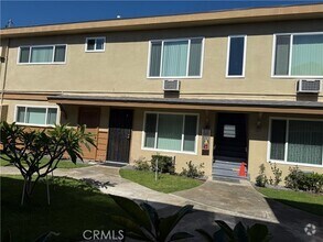 Building Photo - 3523 W Del Monte Dr