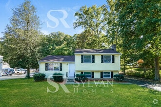 Building Photo - 1403 Bull Run Ct