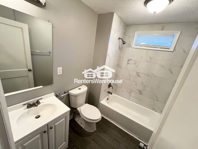 Building Photo - 8510 Woodland Ave