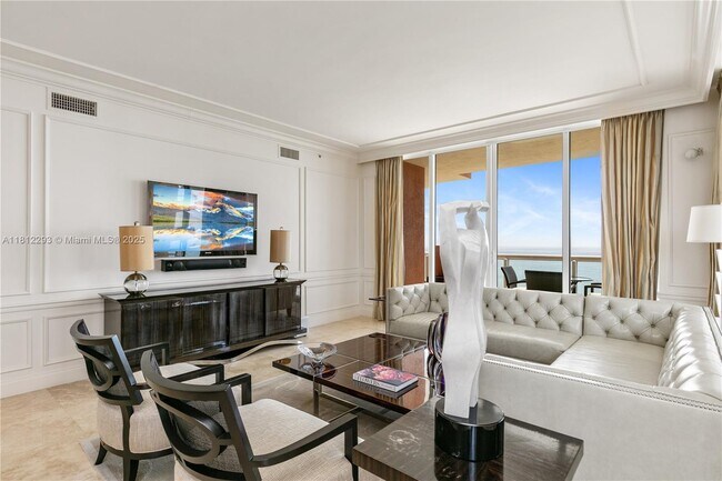 Foto del edificio - 17875 Collins Ave