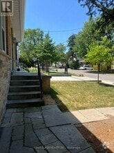 Building Photo - 37 Nipigon Ave