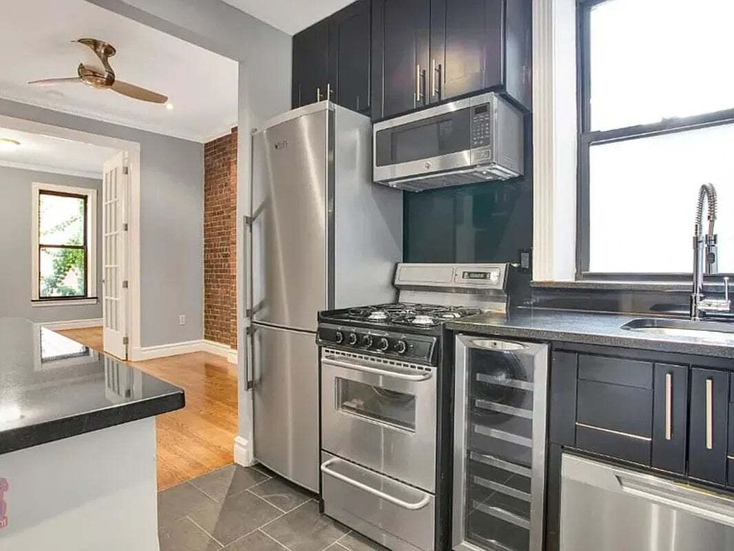 Foto del edificio - 722 10th Ave