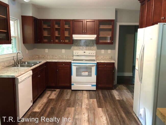 Building Photo - 3 br, 1.5 bath House - 7100 E Lakeside Drive