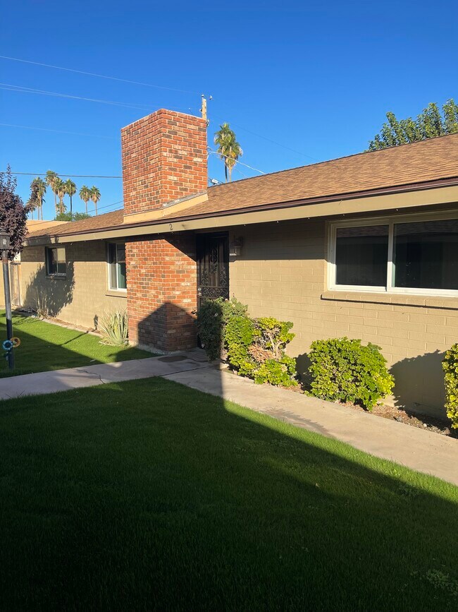 The front of the actual condo - 501 E Huntington Dr
