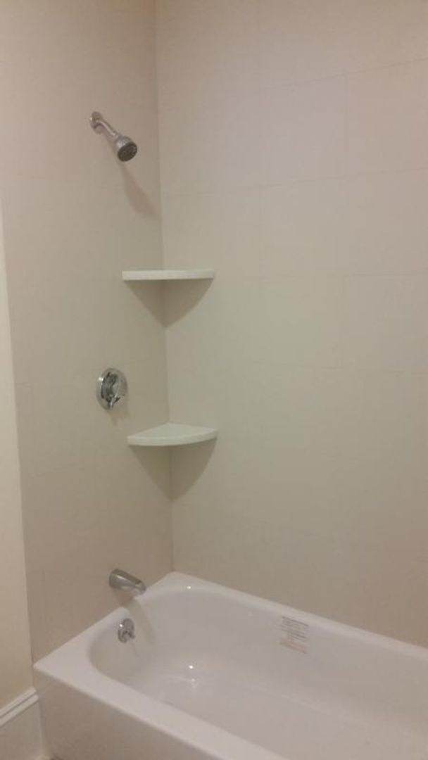 Foto del edificio - Full Luxury Renovation!  Laundry in Unit! ...