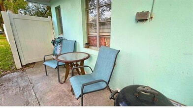 Building Photo - 770 Bay Esplanade