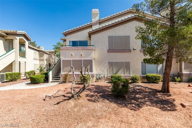 Building Photo - 5710 E Tropicana Ave