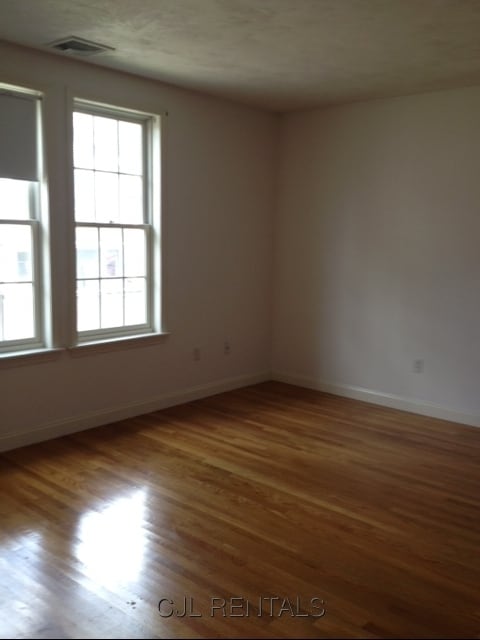 Building Photo - 20 Brooks Park