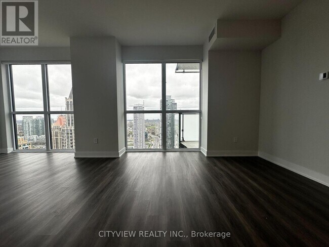 Building Photo - 430-3430 Square One Dr