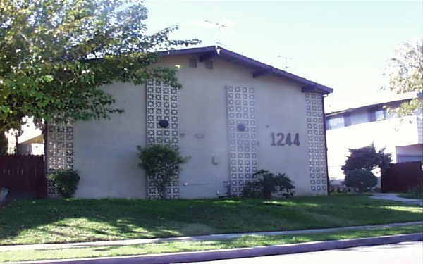 Foto del edificio - 1244 Circle City Dr