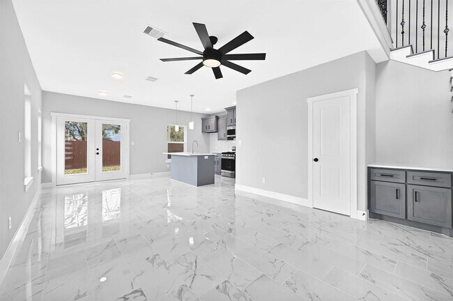 Foto del edificio - 7517 Hezekiah Ln