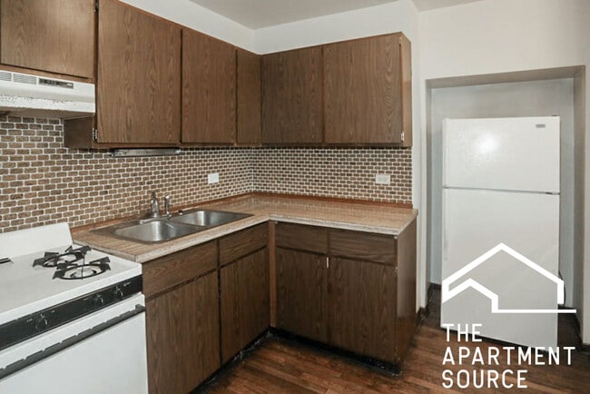 Photo - 873 W Lill Ave Apartment