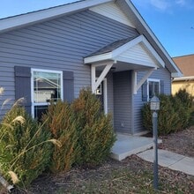 Building Photo - 3807 Windslow Dr