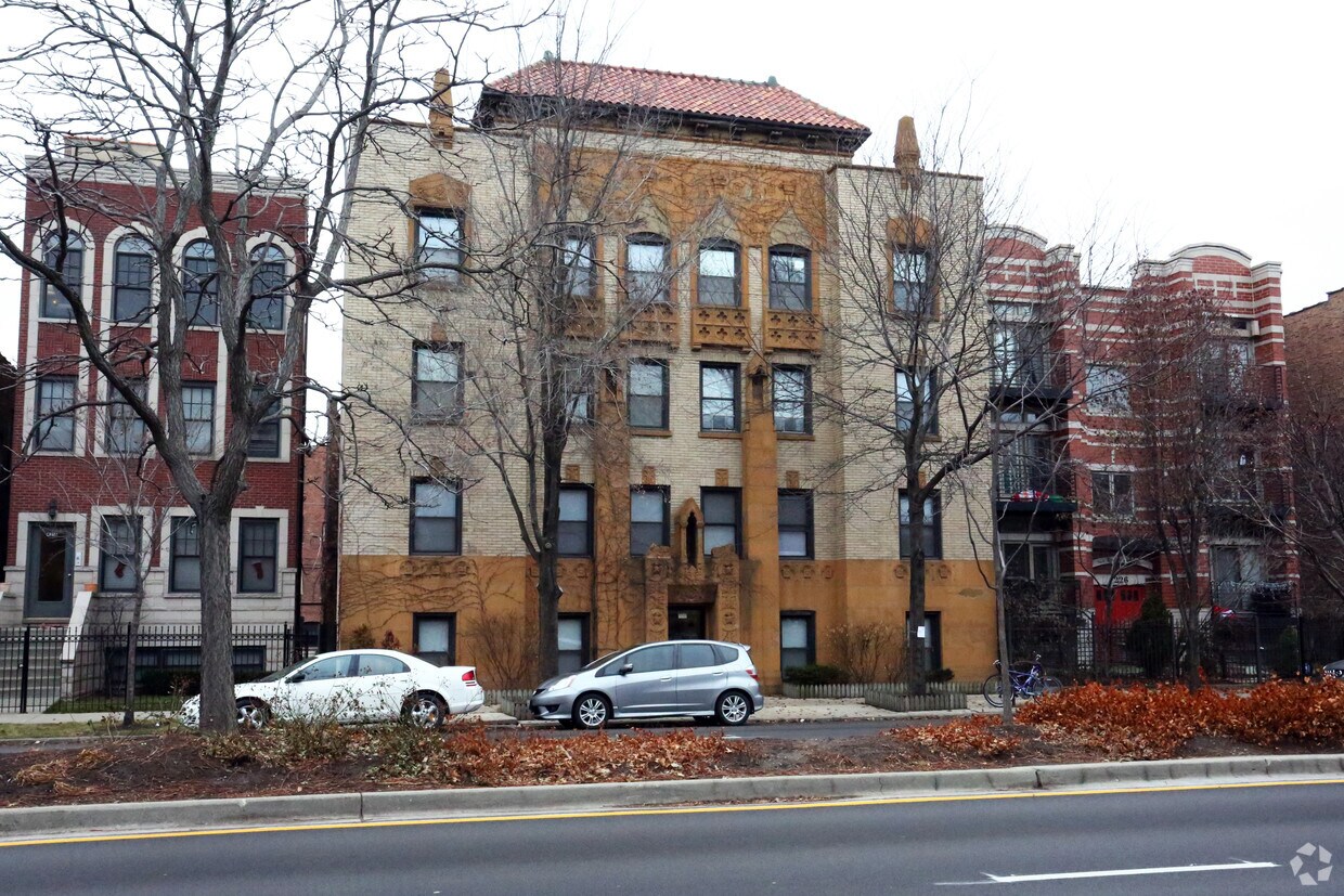 Ashland Avenue Apartments Apartments in Chicago, IL