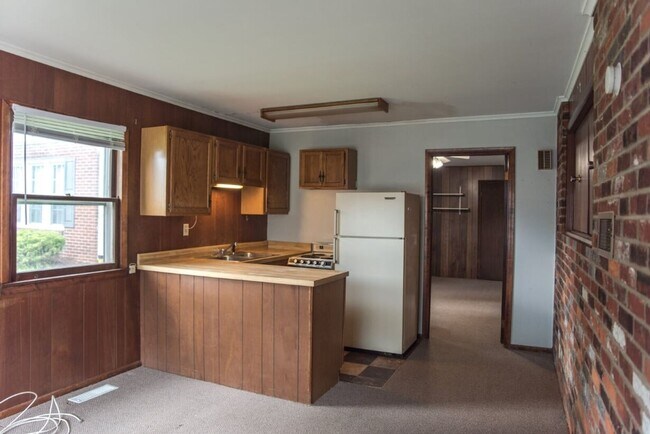 Foto del edificio - 824 W Wayne St