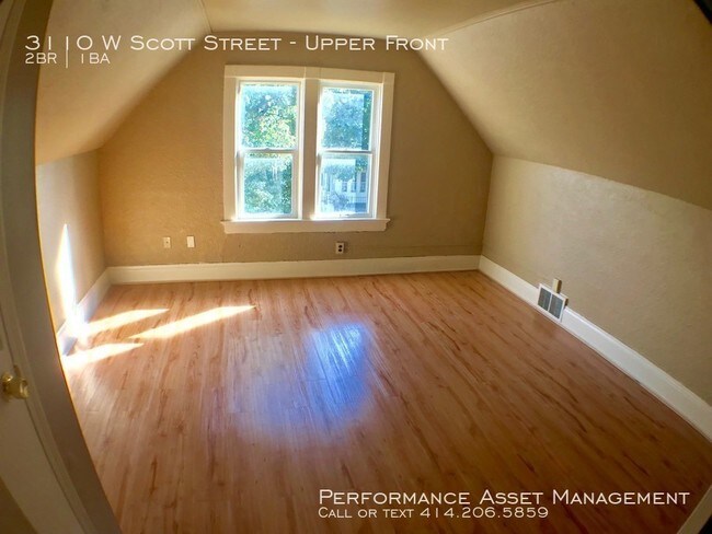 Foto del edificio - 3110 W Scott St