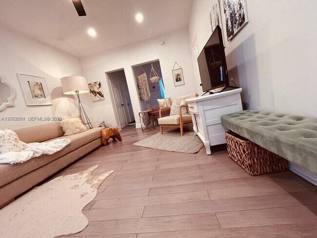 Foto del edificio - 1227 Euclid Ave