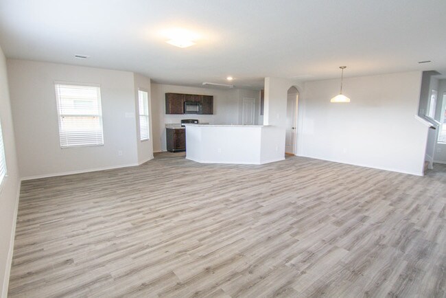 Building Photo - 24422 Treviso Gardens Dr