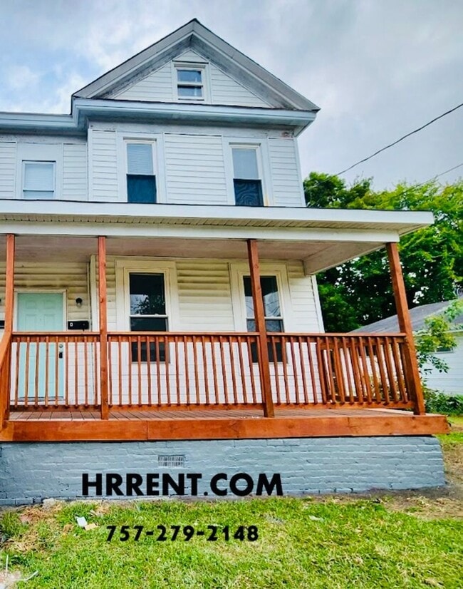 Photo - 2846 Grandy Ave Apartment