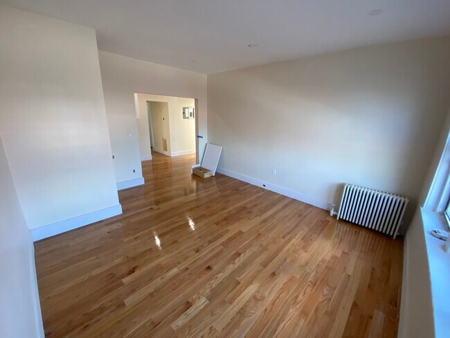 Building Photo - 215 Harvard Ave