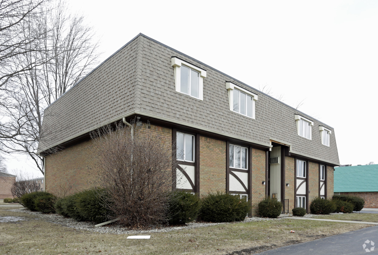 Building Photo - Keygate Manor Apartments