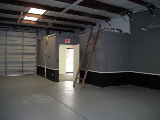 Building Photo - 9921 New Kings Rd